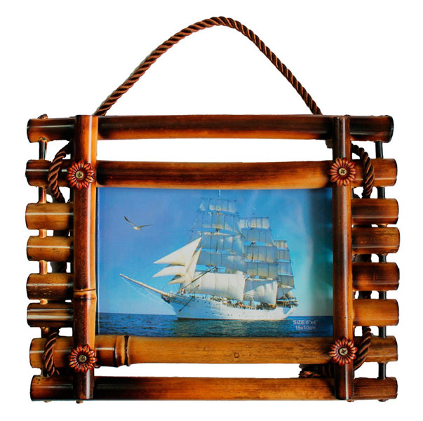 Рамки из бамбука и дерева